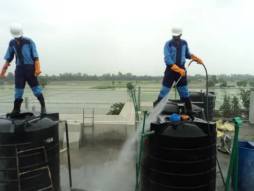 Water Tank Cleaning in dubai
